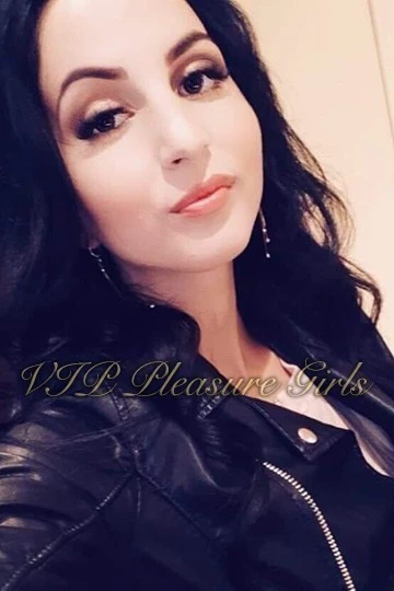 Sandi London Bayswater Eastern European Escort