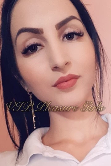 Sandi London Bayswater Eastern European Escort