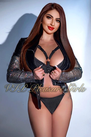 Diandra London Earl's Court Romanian Escort