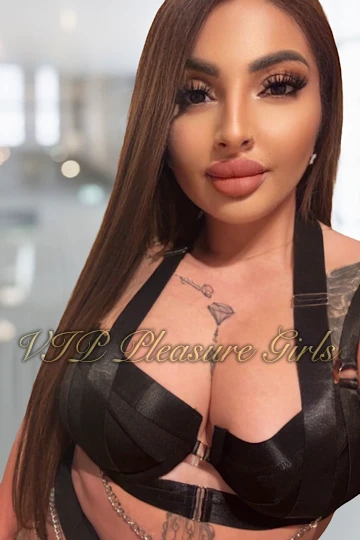 Diandra London Earl's Court Romanian Escort