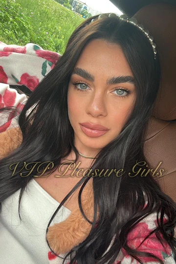 Bonnie London Kensington Eastern European Escort